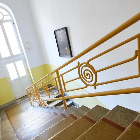 Templomos Zarandokhaz * טפולצה